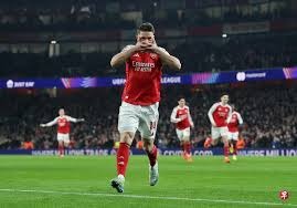 杨瀚森连获拓媒赞美！一人呛声斯普利特：你就没打算让杨末节登场