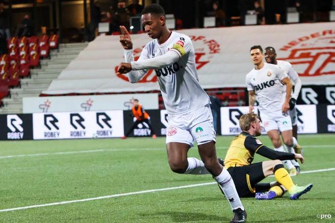 迫使对方出 迫使对方出